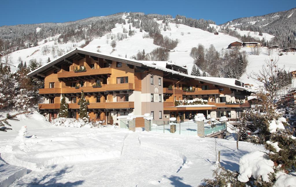 Hotel Interstar Saalbach-Hinterglemm Kültér fotó