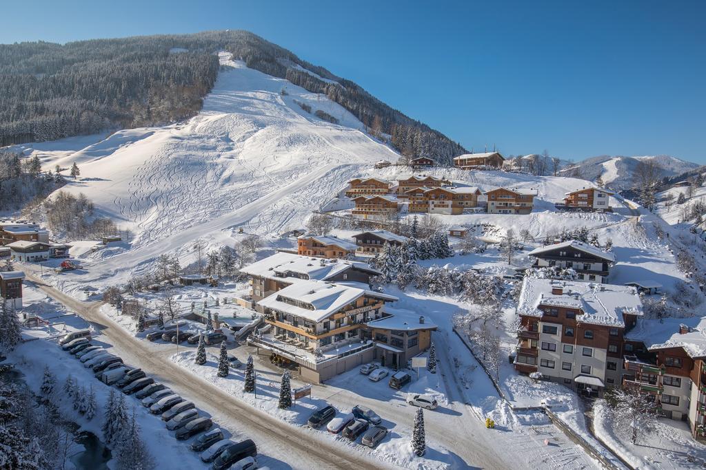 Hotel Interstar Saalbach-Hinterglemm Kültér fotó