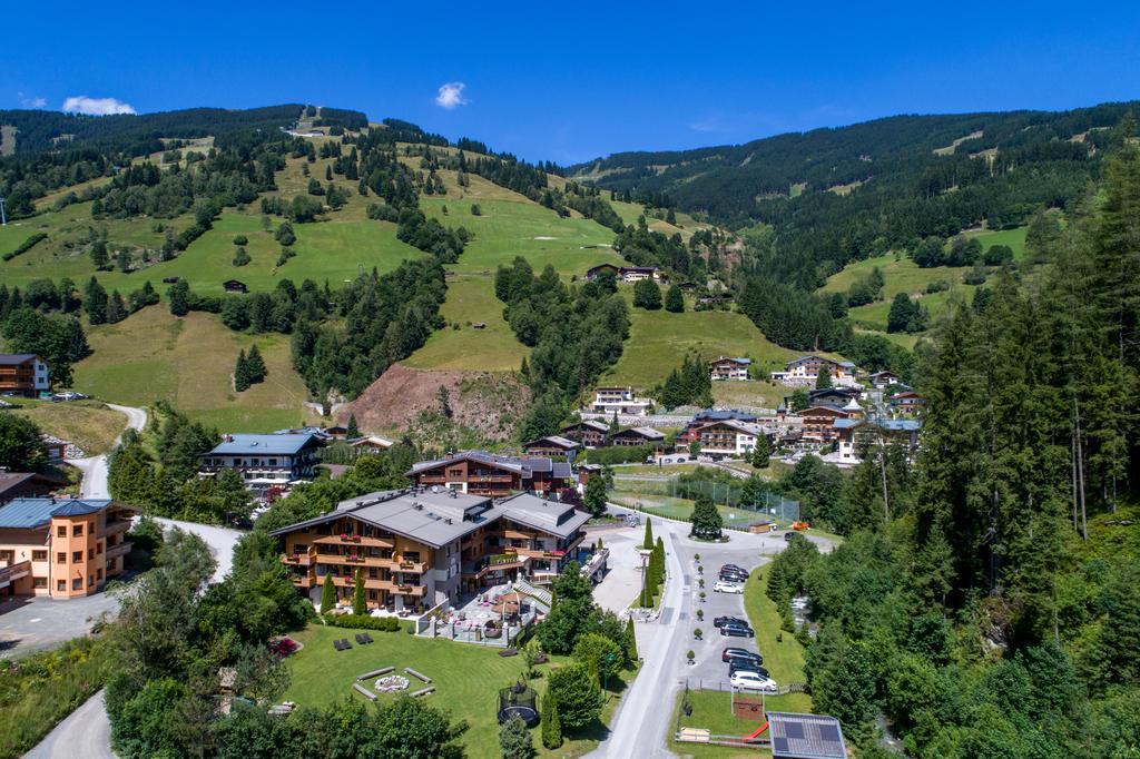 Hotel Interstar Saalbach-Hinterglemm Kültér fotó